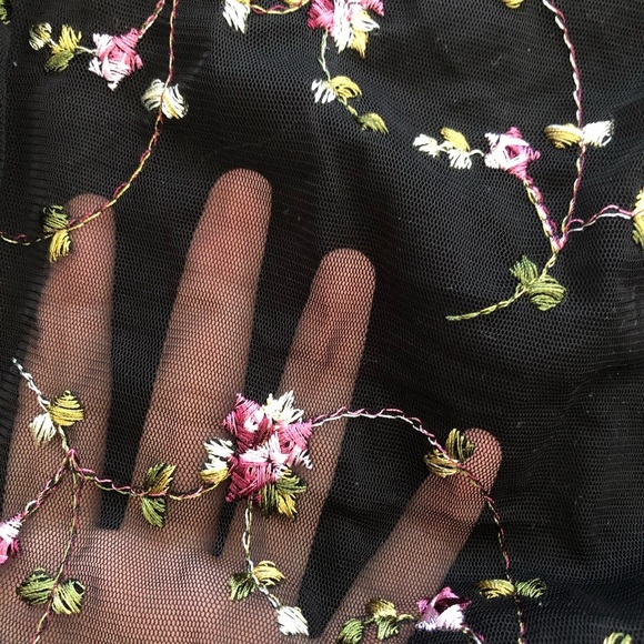 F21 Floral Tulle Skirt - Picture 9 of 10